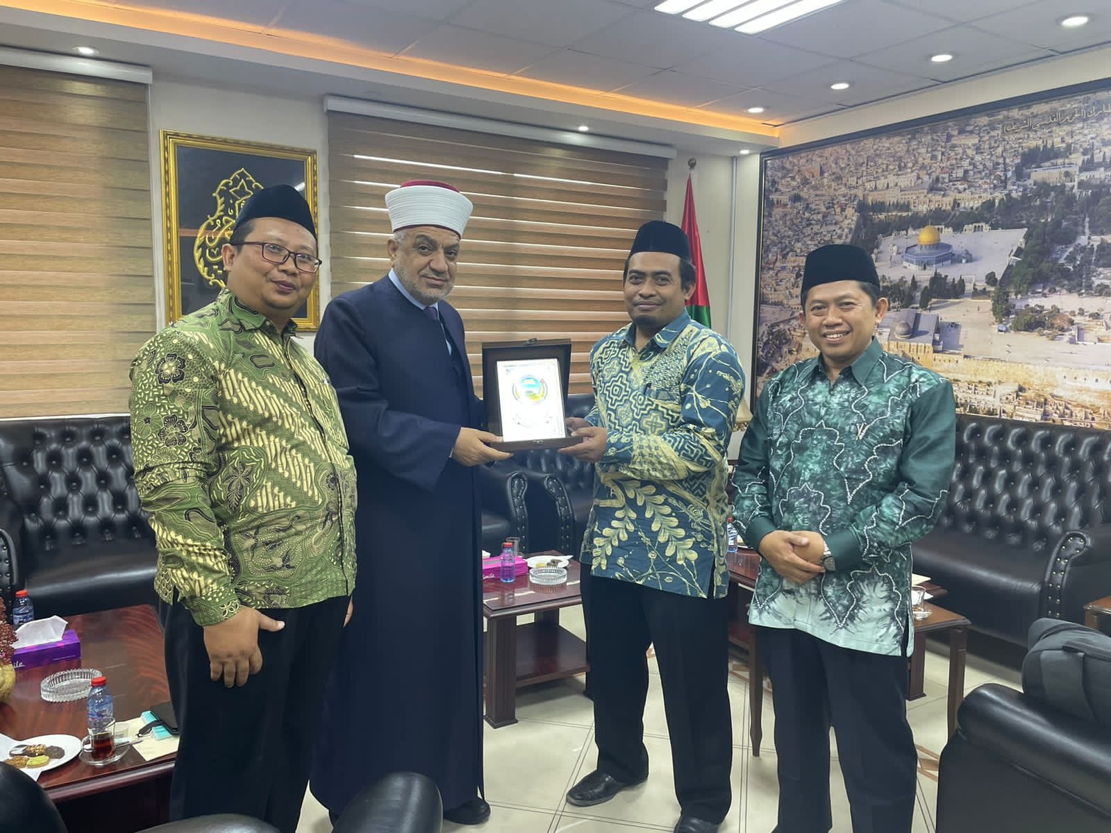 UIN Salatiga Bahas Pengelolaan Zakat Bersama Menteri Wakaf Relief Suci dan Urusan Agama Islam Yordania